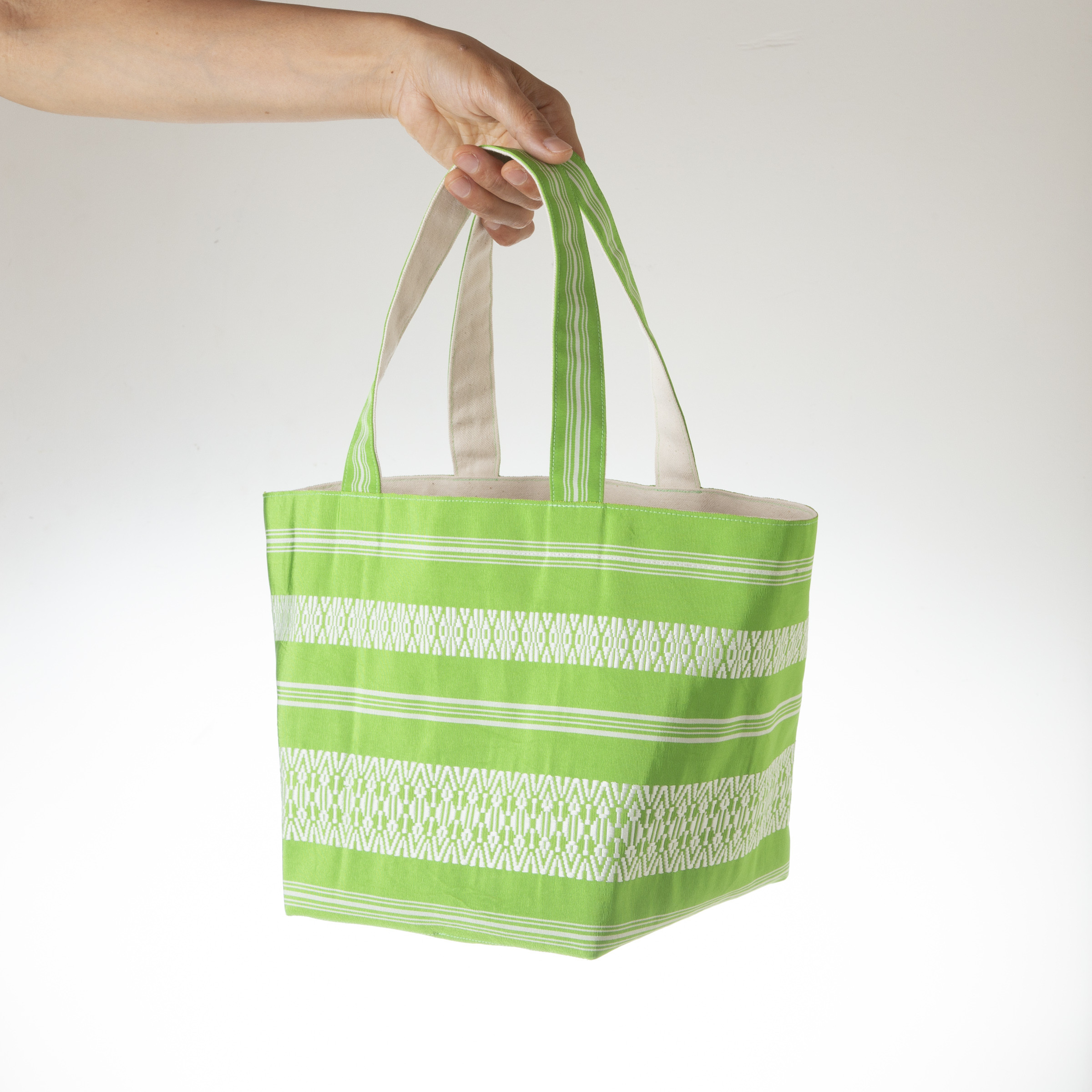 黄緑色の博多織帯から作ったトートバック