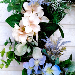 【送料無料】 青紫&ベージュの紫陽花とグリーンの夏リース 3枚目の画像