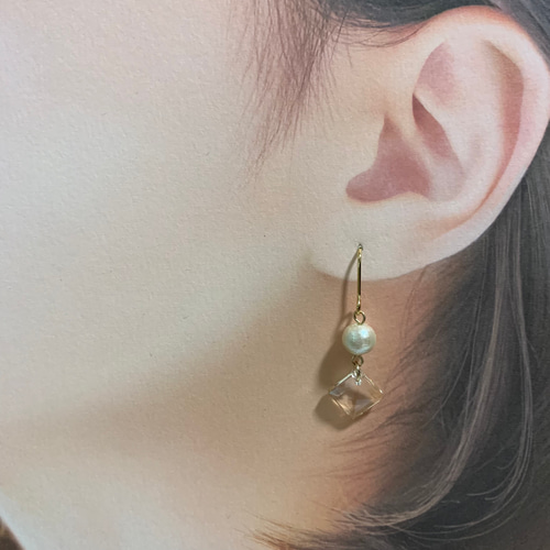 No.32】ガラススクエアとコットンパールピアスorイヤリング ピアス  