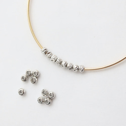 金アレ対応 真鍮製 切り込み メタル ビーズ 2.5ｍｍ 40個 2枚目の画像