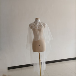 免運費！優雅上衣披肩波萊羅婚紗盛開透明花朵蕾絲 第1張的照片