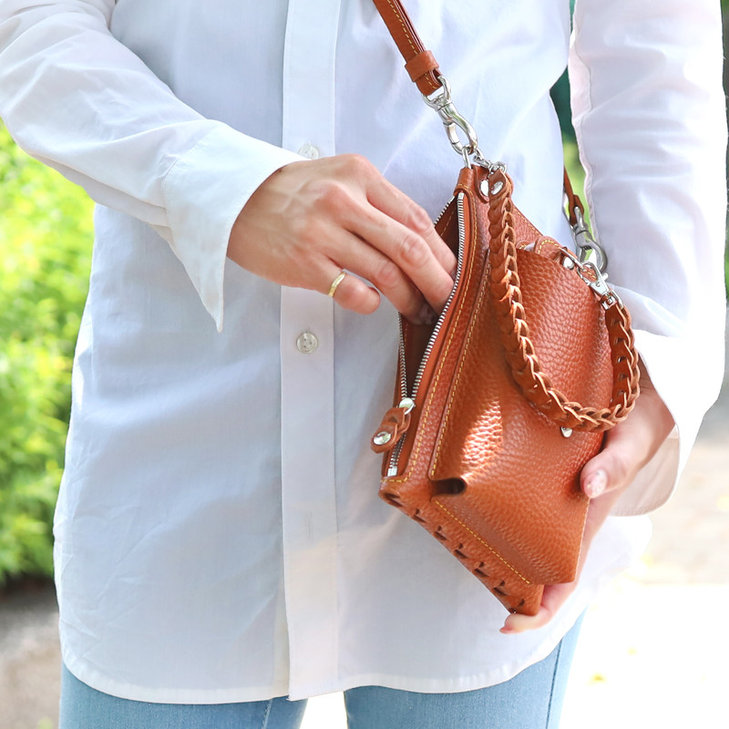 “スマホポーチ”14色 スマホショルダー 栃木レザー 本革 サコッシュ 斜めがけ 肩掛け レディース メンズ 縦型 大人