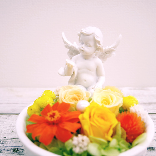 可愛い天使とお花に癒されるプリザーブドフラワーアレンジ