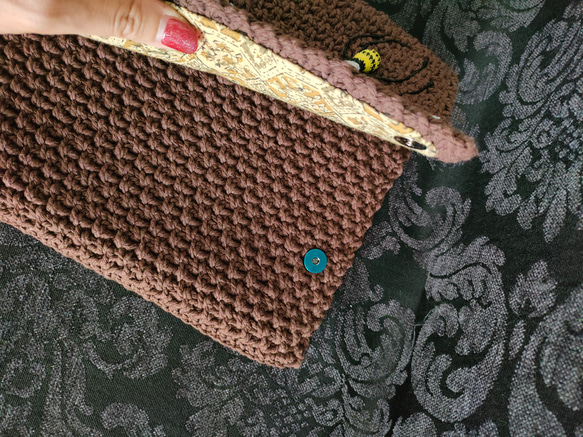 【SOLD OUT】コガネグモのニットクラッチ 4枚目の画像