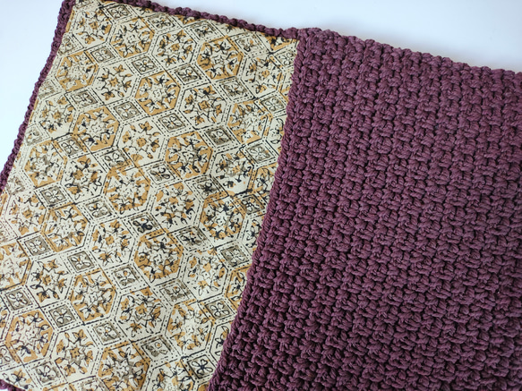 【SOLD OUT】コガネグモのニットクラッチ 3枚目の画像