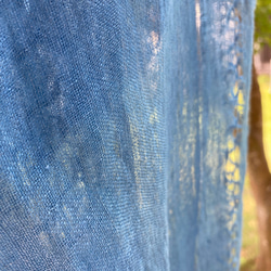 草木染め　リネン麻100%ストール房付き　藍染め2023 1枚目の画像