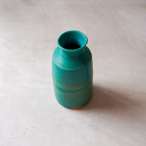 蔵から謎の壺が出てきた、壷、花瓶、一輪挿し、花道具、徳利、古