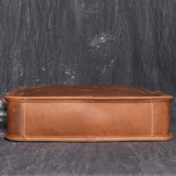 本革ショルダーバッグ メンズ レザー 斜めかけ メッセンジャーバッグ 牛革ボディバッグ 彼氏 友達 父の日 誕生日黒 メンズ メッセンジャーバッグ 彼氏 友達 父の日 バッグ 旅行バッグ 本革