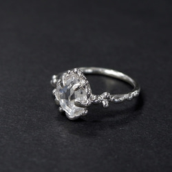 ～輝く結晶～　ハーキマーダイヤモンド（クォーツ）の粒飾りリング　9.5号　天然石アクセサリー　一点物　指輪 4枚目の画像
