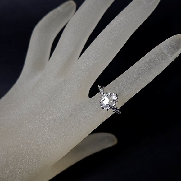 ～輝く結晶～　ハーキマーダイヤモンド（クォーツ）の粒飾りリング　9.5号　天然石アクセサリー　一点物　指輪 7枚目の画像