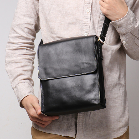 本革ショルダーバッグ メンズ レザー 斜めかけ メッセンジャーバッグ 牛革ボディバッグ 彼氏 友達 父の日 誕生日黒                                     お求め前にお読みいただくと安心 I1438008730(10920円)