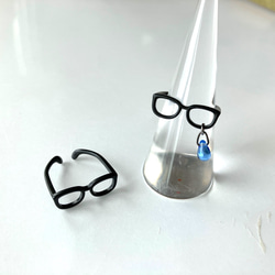 涙が追加できる　メガネ　の指輪　（ブラック　ドロップ　個性的　ポップ　可愛い） 1枚目の画像