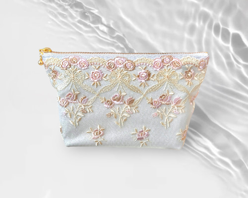 マキロイ♡   ウエイト枠   刺繍イニシャルポーチ♡ syam様 専用♡ ウエイト枠 刺繍イニシャルポーチ♡