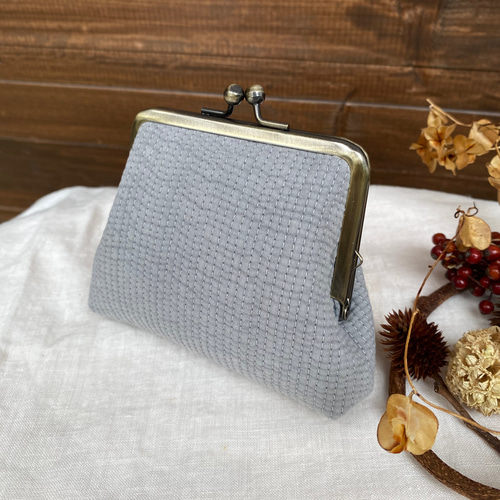 受注製作】コンパクトで優秀 ふっかふか ライトグレーヌビ キーケース  