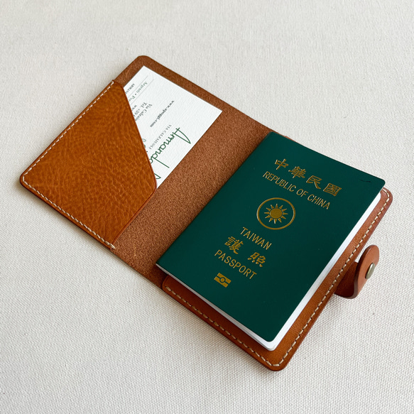 Granada 皮革護照夾護照套  太妃糖 第3張的照片