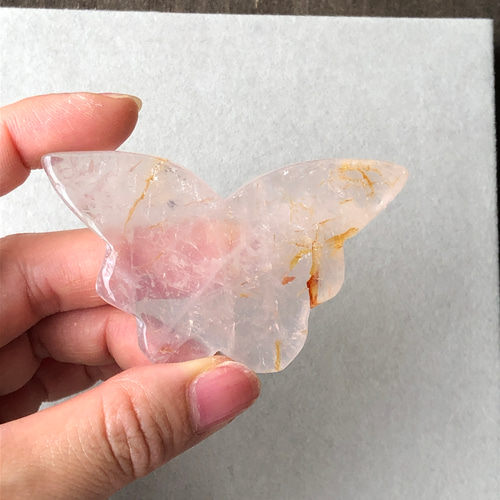 最終値下げ　高品質　ジェムローズクォーツ　ゴールデンヒーラー　ポイント　タワー ゴールデンヒーラー入り！ローズクォーツバタフライ☆ 26g☆58.5mm