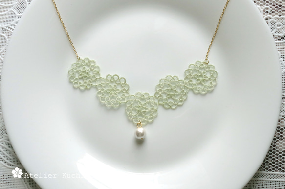 梭織蕾絲棉質珍珠項鍊&lt;葉綠&gt; 第5張的照片