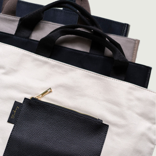 お値下げしました！HANAE MORI  本革　アイボリートートバッグ　和装にも お値下げしました！HANAE MORI 本革 アイボリートートバッグ