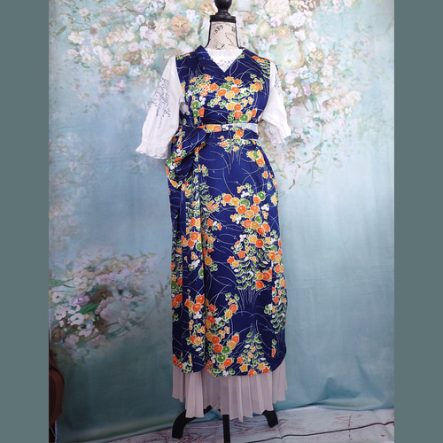 着物リメイク　ロングジレ 着物リメイク ロングジレ コサージュ付 秋 軽い羽織ものとして