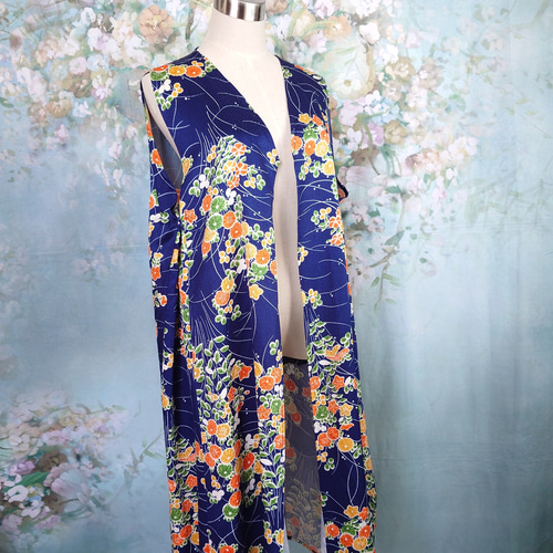 着物リメイク ロングジレ コサージュ付 秋 軽い羽織ものとして