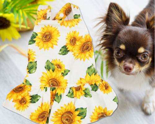 犬服♪手編み♪コータです。ひまわりエプロンワンピ&お花いっぱいワンピ 犬服♪手編み♪コータ様専用です。ひまわりエプロンワンピ&お花