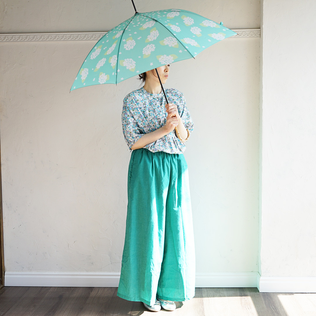 送料無料】花柄ブラウス　ガウチョパンツ　あじさいの傘　コーデ３点セット