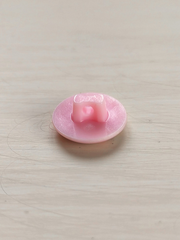 おしゃべりな子象 ピンク｜ヴィンテージボタン 13mm 1個（日本製デッドストック）Nr.rb107 3枚目の画像