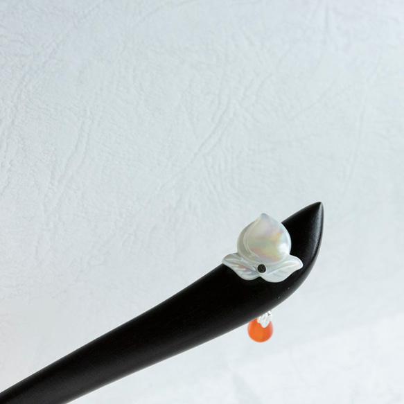 「三柑の実」桃 白蝶貝　木製かんざし　黒檀木　簪　ヘアアクセサリー  和装髪飾り 6枚目の画像