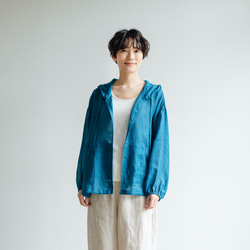 散發清涼氣息的亞麻夾克。輕盈連帽外套。孔雀藍 230613-6 第2張的照片
