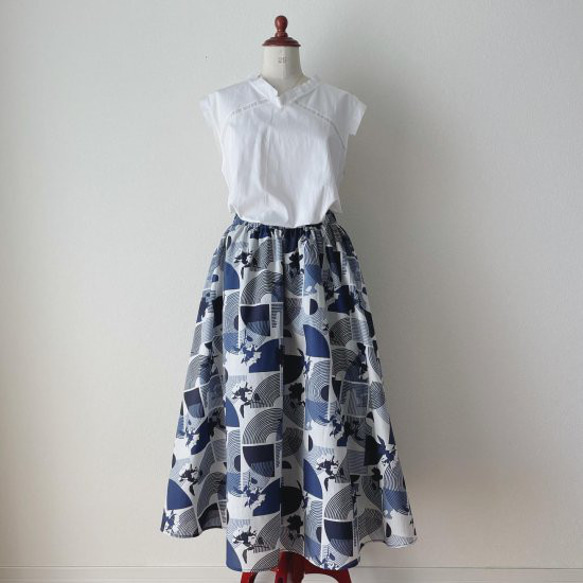 英国輸入リバティプリント 23SS新柄 Zen Rose フレアーマキシ丈スカート 3枚目の画像