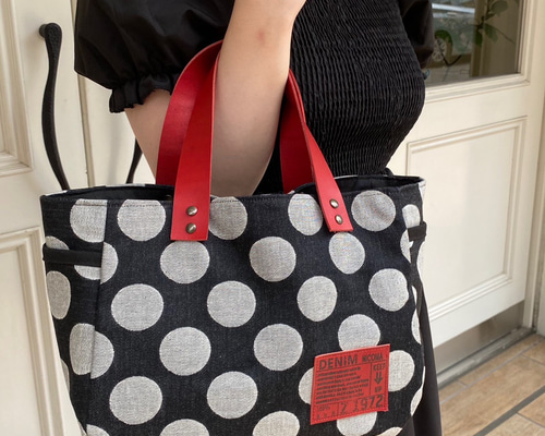 児島デニムと革のトートバッグ ドット柄：持ち手レッド 赤タグ トート