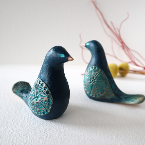 鳥の置物 アンティーク風仕上げ 陶置物 ／ 濃紺・ゴールド・ターコイズ