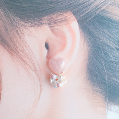 ハート レジン ピンク イヤリング 可愛い ゆらゆら レジンアクセサリー 