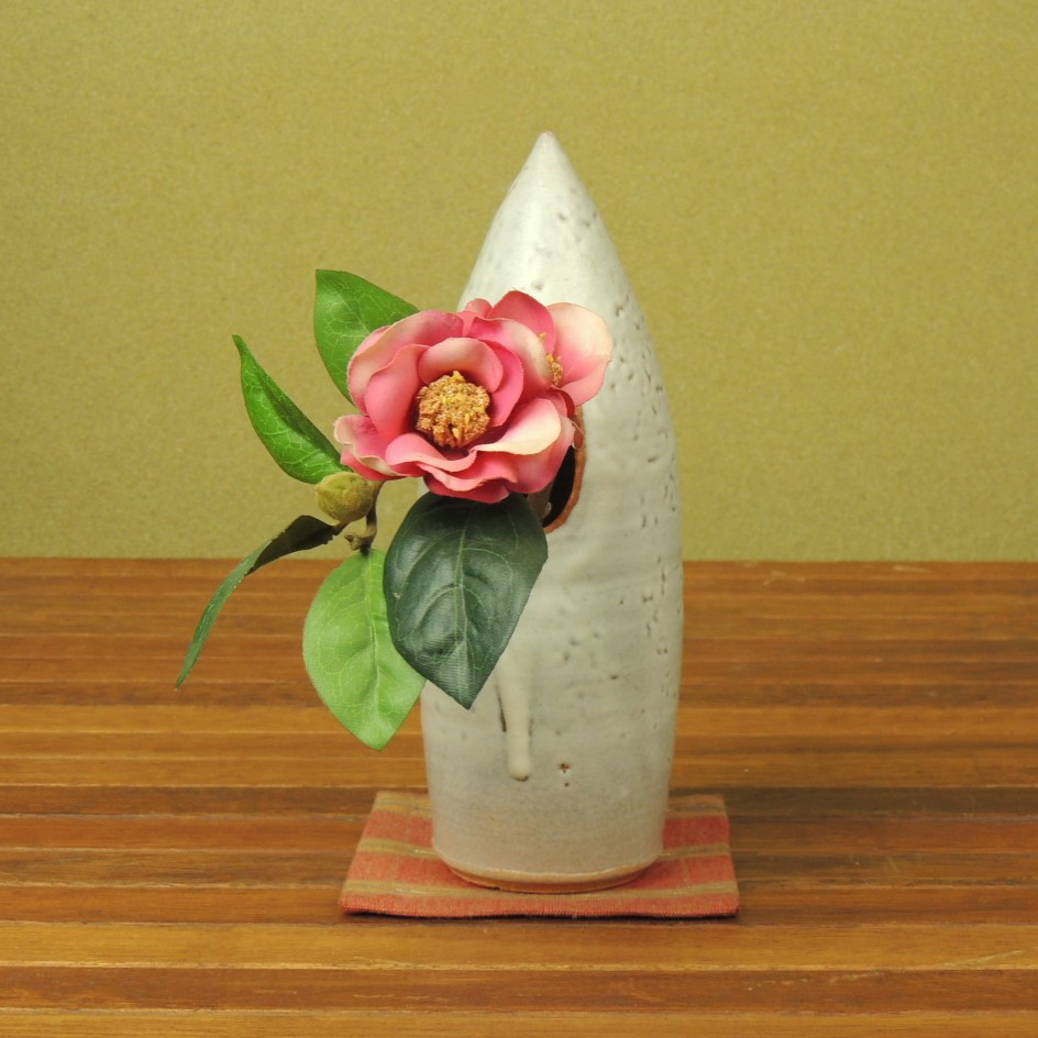 萩焼 花入れ　花瓶　一輪挿し