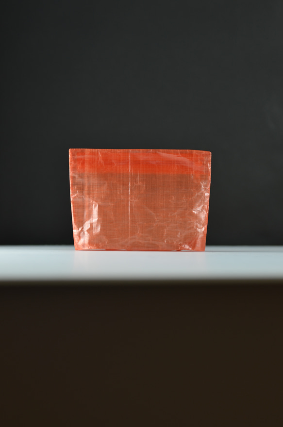 Orange × Orange 軽量&防水 ダイニーマ ポーチ 小物入れ パスポートケース　旅行 2枚目の画像
