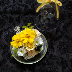 ビタミンカラーのガラスドーム、母の日、敬老の日、バースディなどのプレゼントに、(Creema限定) 4枚目の画像