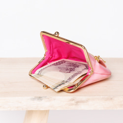 水彩ピンク たくさん入る小さながま口財布 3枚目の画像