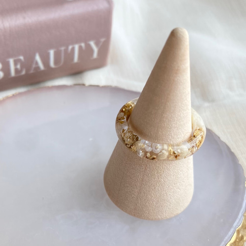 ⑥小花リング 金箔 brown × white 11号 指輪・リング n.moon 通販