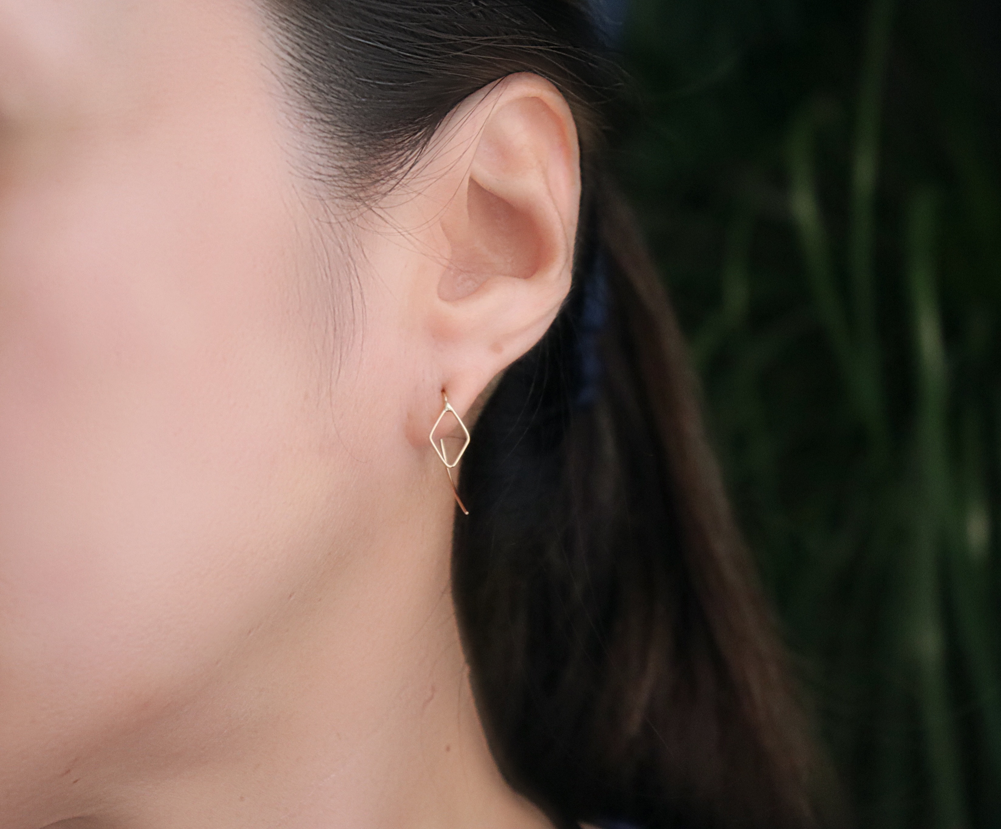 《k18YG》lozenge/ダイヤフックピアス〜toujours series