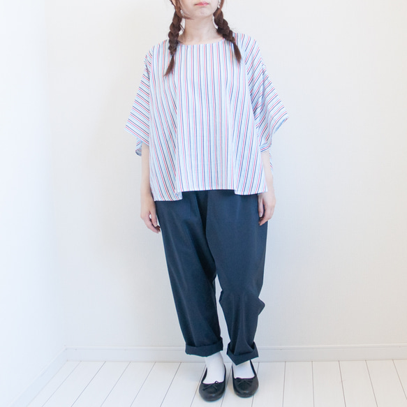 特集掲載【完全一点物】ゆったり　ドルマンスリーブカットソー（マルチストライプ） 2枚目の画像