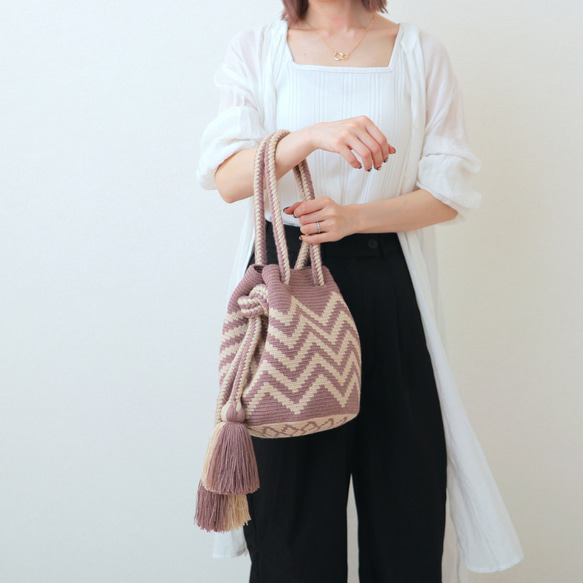 2WAY ワユーバッグ "CHEVRON" モーヴピンク ショルダーバッグ 巾着バッグ 手編みバッグ クロッシェバッグ 6枚目の画像