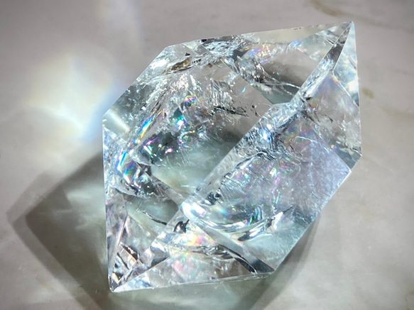 レインボークォーツ✨　クリスタル　水晶　ダブルポイント レインボー✨クリスタル 水晶 ダブルポイント - IRISQUARTZ'S