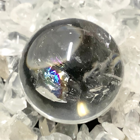 一点物☆虹入り！ ヒーリングストーン 天然石 虹入りヒマラヤ水晶 丸玉