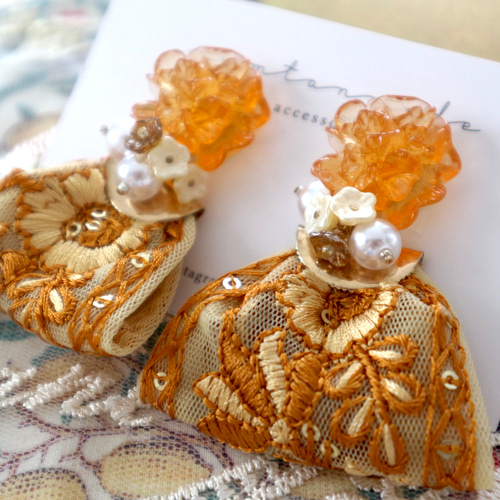 送料無料）インド刺繍リボンピアス インド刺繍リボンイヤリング 刺繍