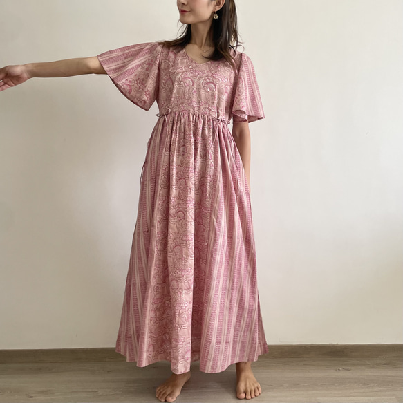 【123cm丈 / 130cm丈】Flare Sleeve Dress | Rose Pink 1枚目の画像