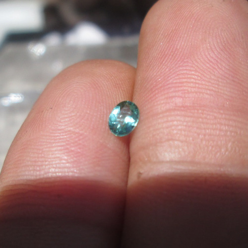 N.9801 パライバトルマリン ルース（バターリャ産） 0.22ct