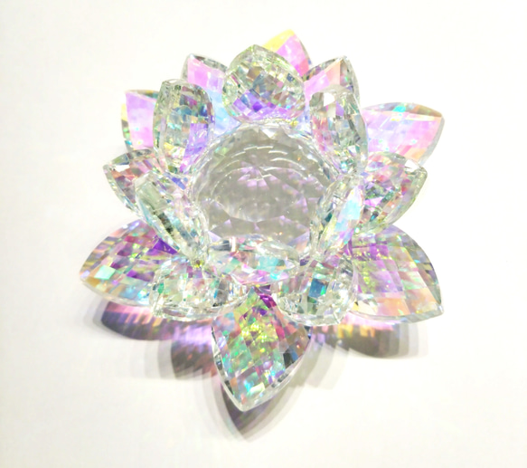クリスタル サンキャッチャー 蓮の花 オーロラ レインボー オブジェ 置物 ハス ガラス 2枚目の画像