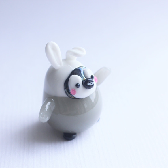 カレン・ホイプティング　into the sun ウサギと洗濯物 うさぎさんの ギフトボックス – PRISTINE