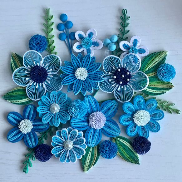 ペーパークイリング　ブルーのお花プレート ペーパークイリング ブルーのお花プレート ペーパークイリング ブルー