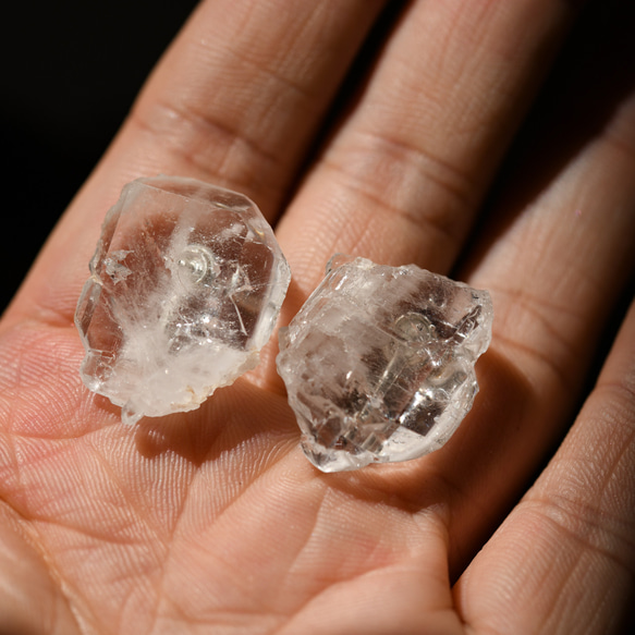 [011 雨滴系列] Farden 石英（水晶）礦物寶石 SV925 耳環 天然 第6張的照片